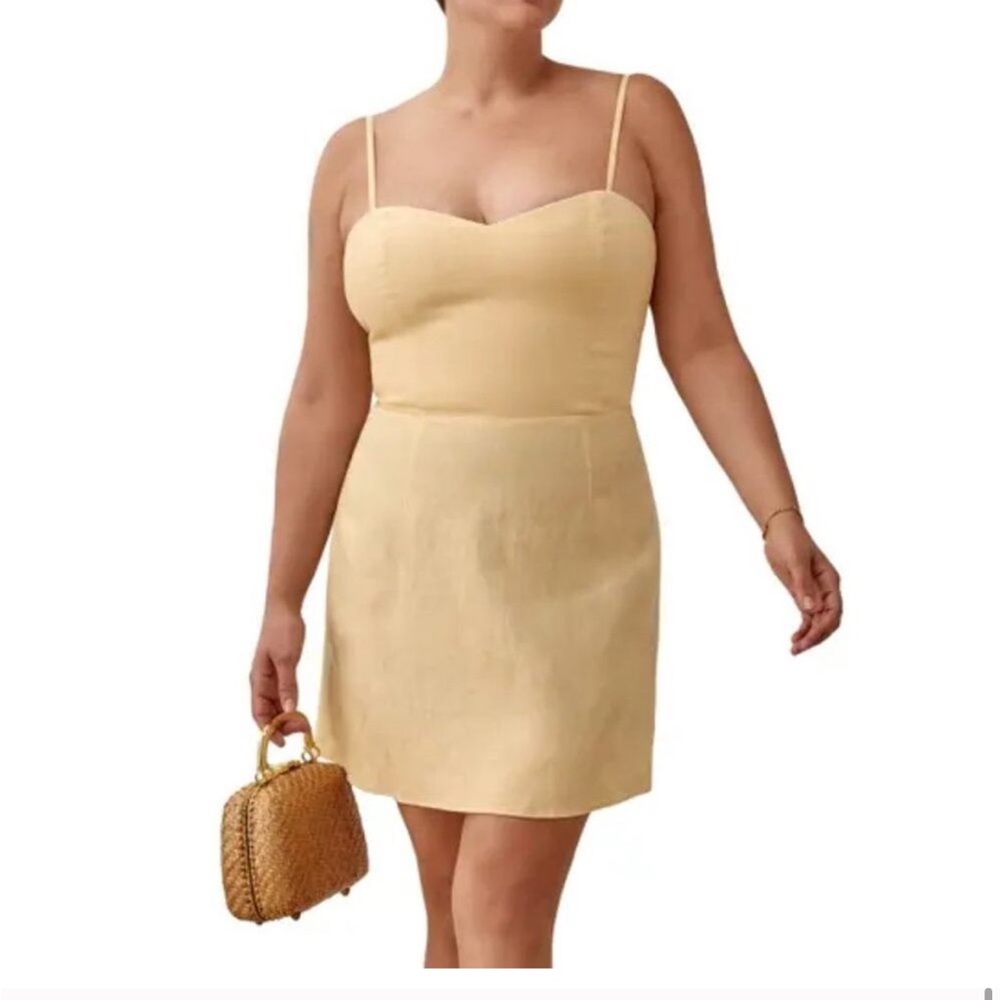 REFORMATION 
Roarke Linen Dress - Parmesan